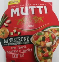 Minestrone con pomodoro giallo e rosso
