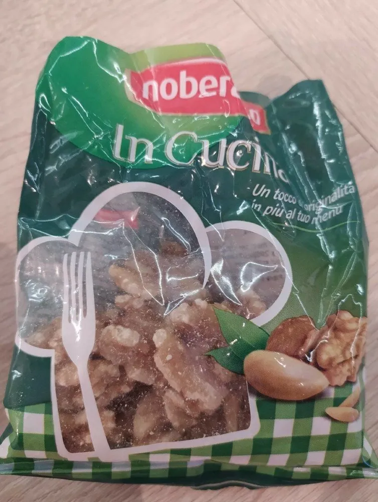 Noci sgusciate