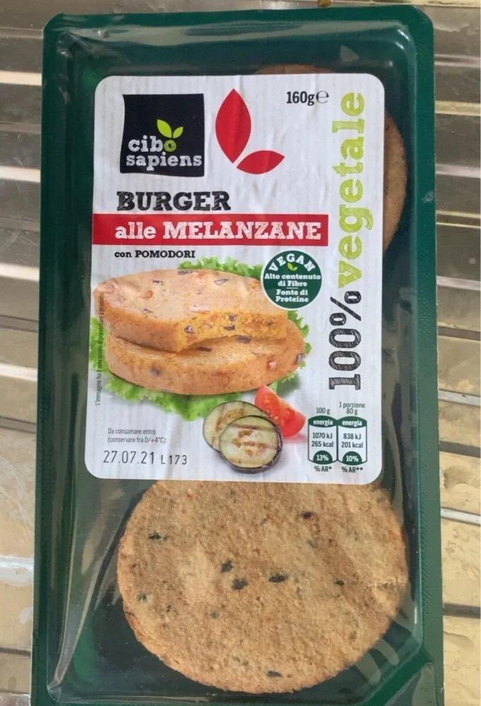 Burger alle melanzane con pomodori