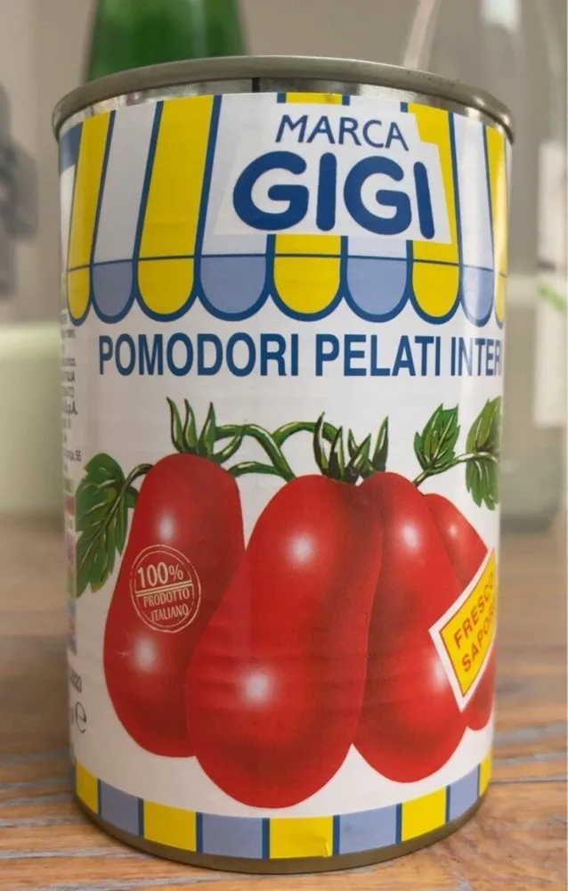 Pomodori pelati interi