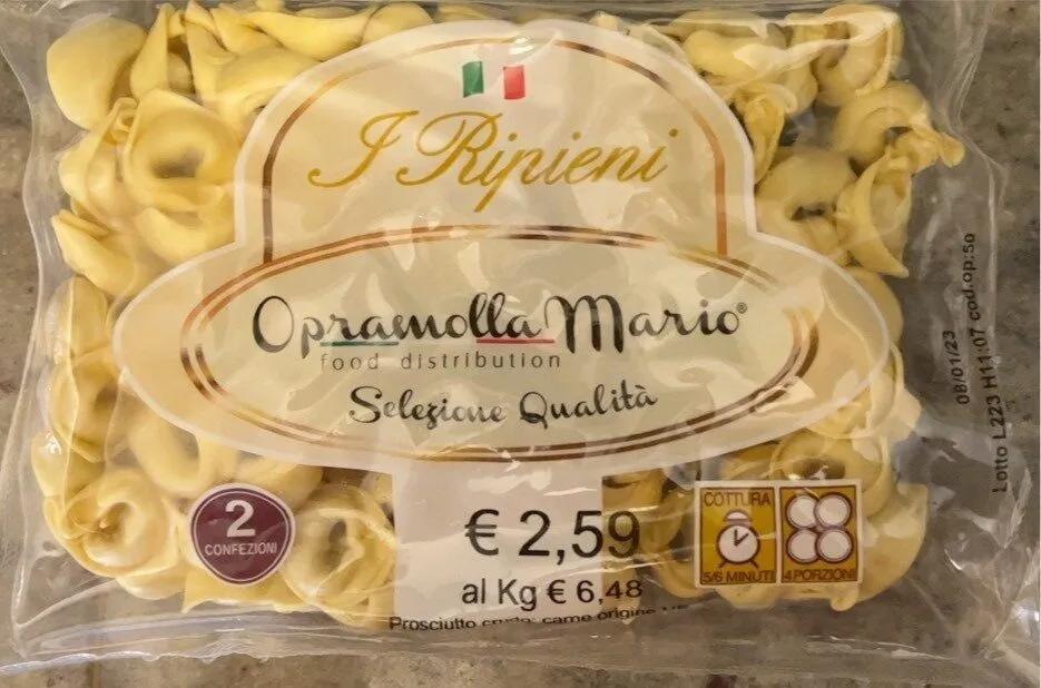 Tortellini con prosciutto crudo