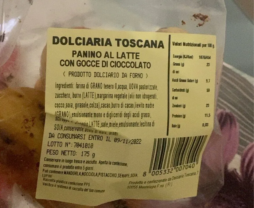 Panino al latte con gocce di cioccolato