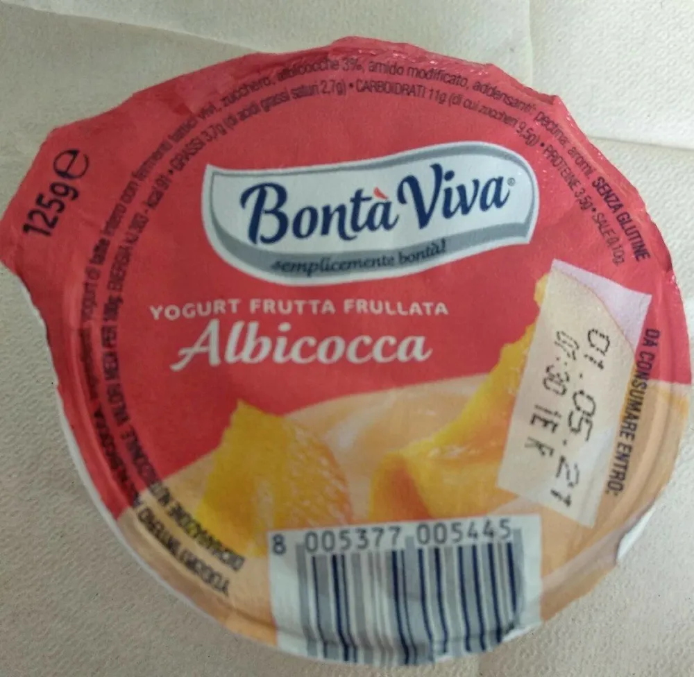 Yogurt fruta frullata albicocca