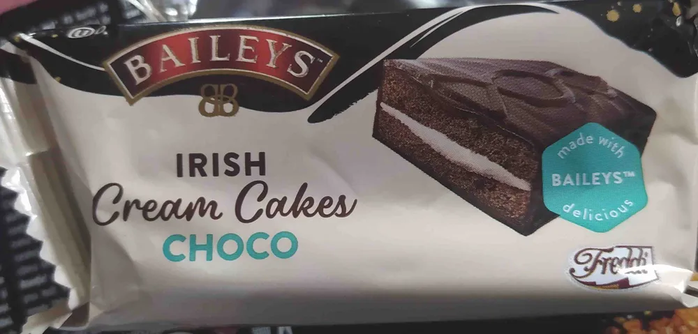 Irish cream cakes choco