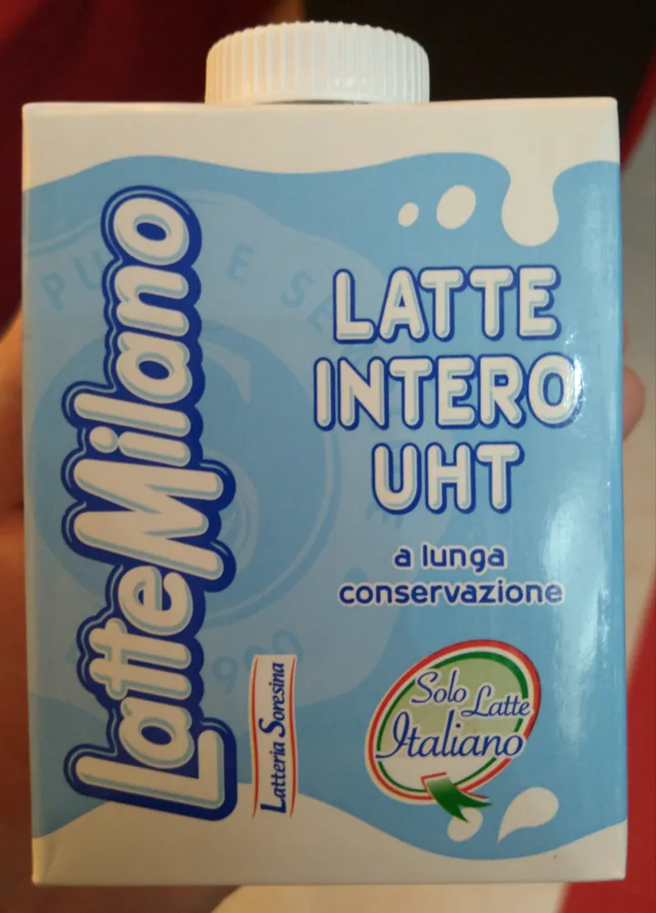 Latte intero uht