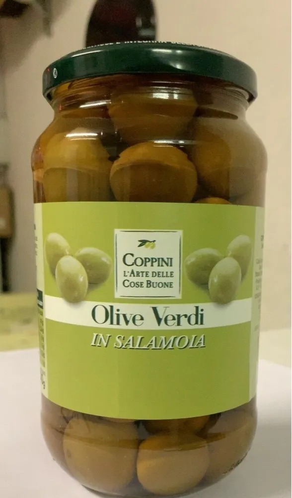 Olive verdi in salamoia