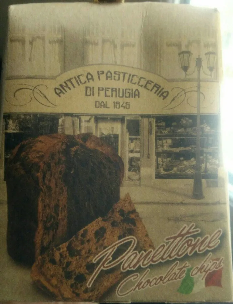 Panettone chocolate chips