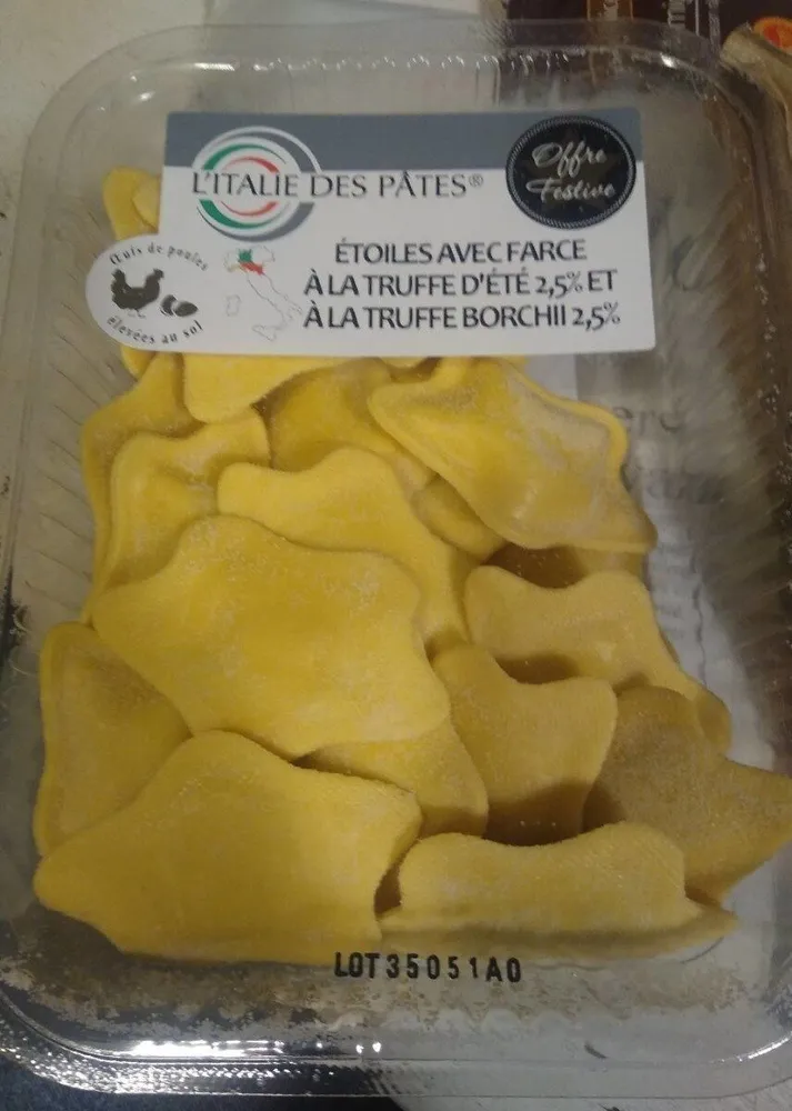 Étoiles avec farce à la truffe d'été et a la truffe borchi