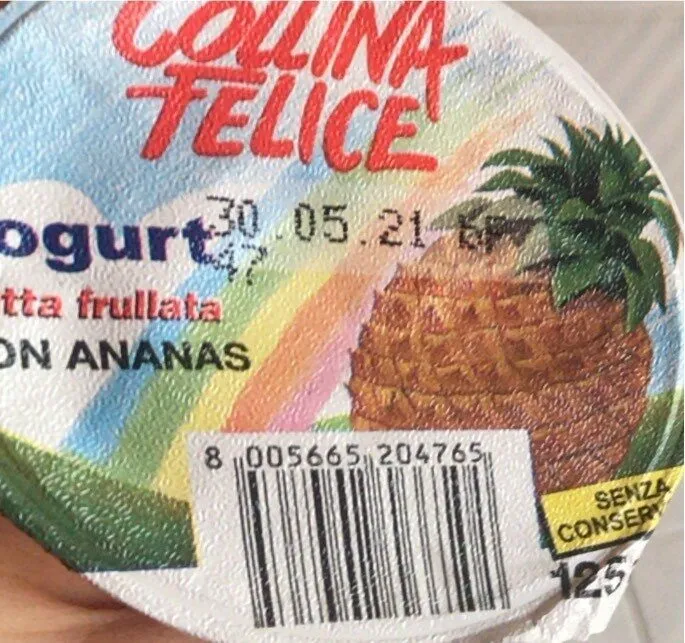 Yogurt con ananas