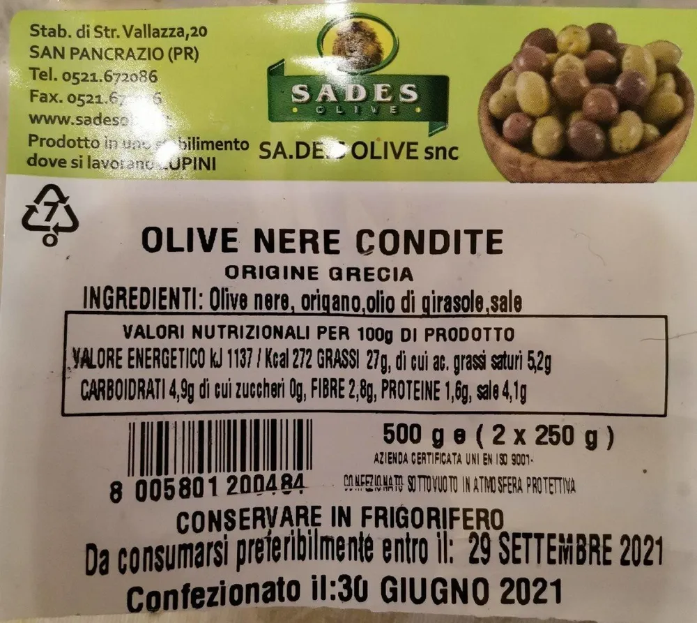 Olive nere condite