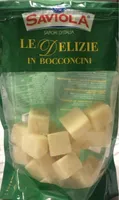 Formaggio duro a cubetti