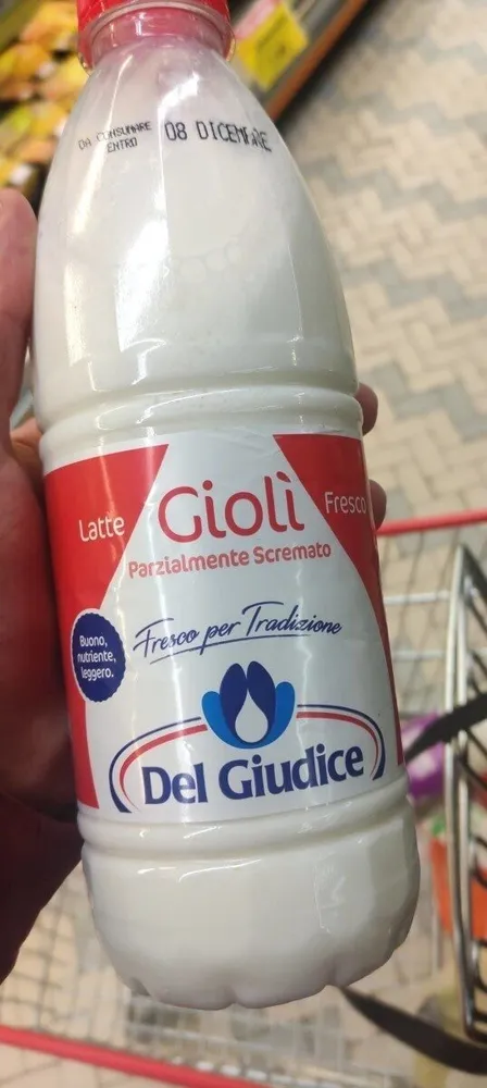 Latte Giolì fresco