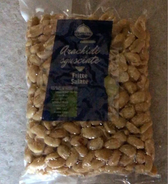 Arachidi sgusciate fritte salate