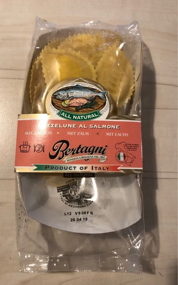 Mezzelune al salmone