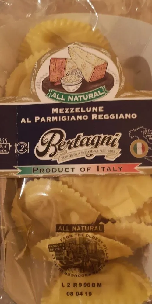 Mezzelune al parmigiano reggiano