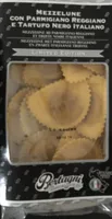Mezzelune con reggiano e tartufo