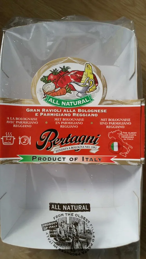 Gran ravioli alla Bolognese e Parmigiano Reggiano