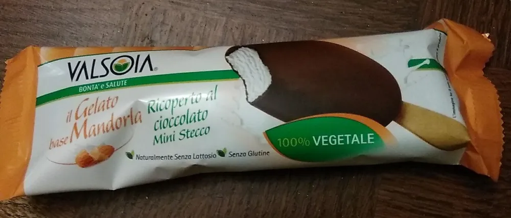 Helado de almendra