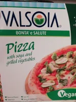 Pizza with soja and grilled vegetable