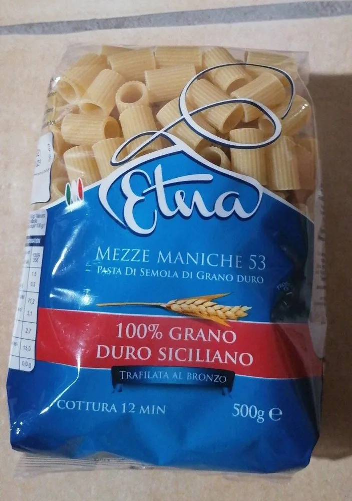 Mezze maniche