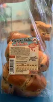 Panini dolci al latte con gocce di cioccolato