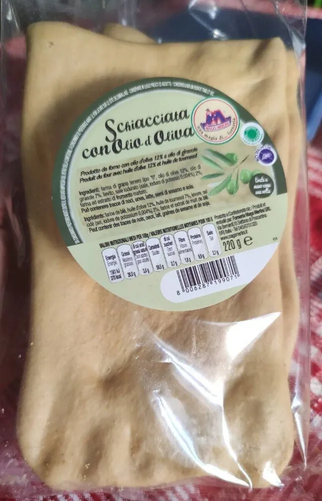 Schiacciata con olio di oliva