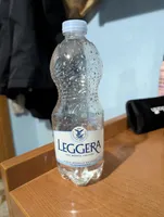 Acqua oligominerale Leggera