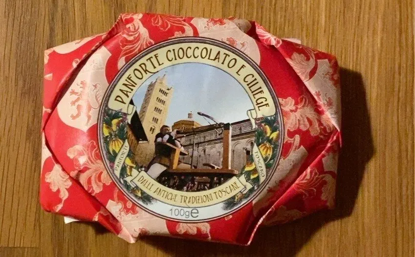 Panforte cioccolato e ciliegie