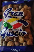 Gran misto di frutta secca in Guscio