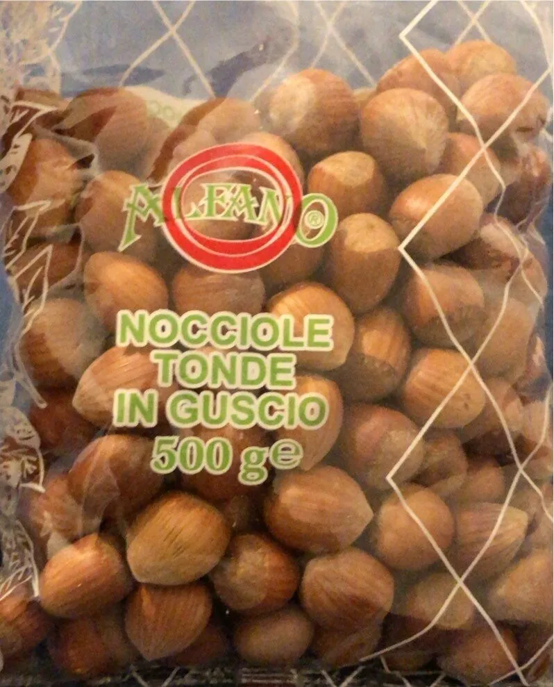 Nocciole tonde in guscio