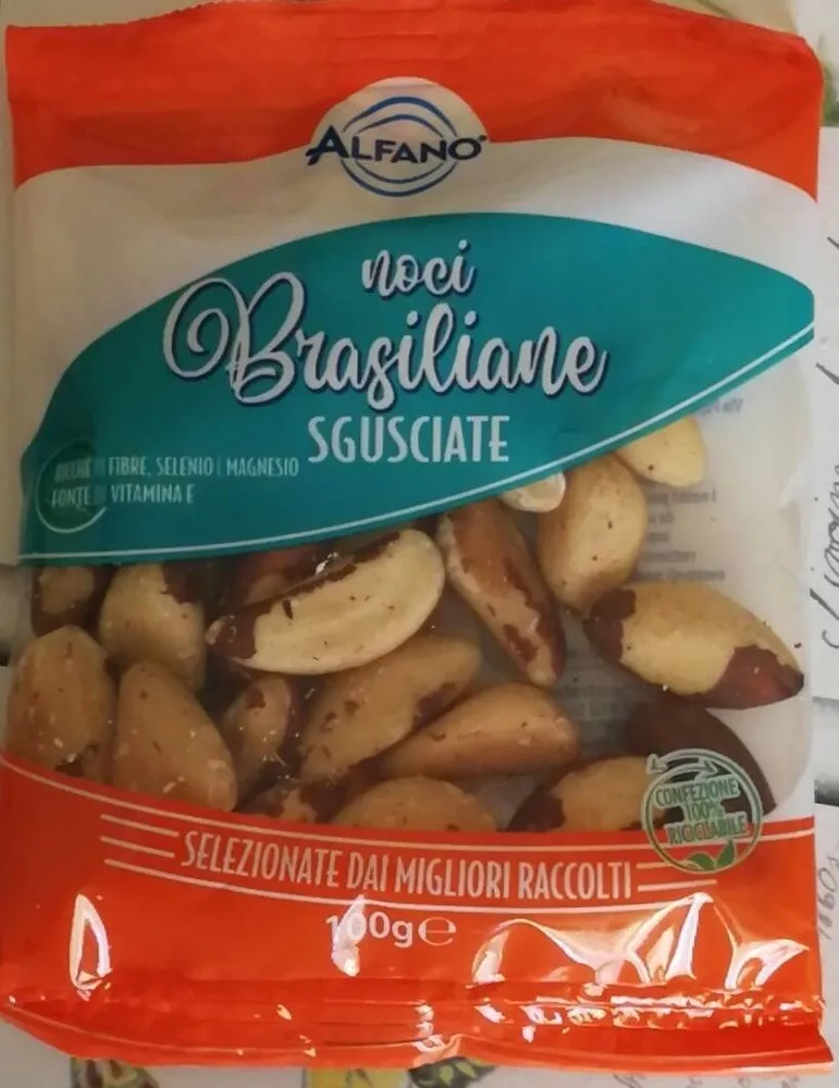 Noci brasiliane sgusciate
