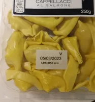 Cappellacci al salmone