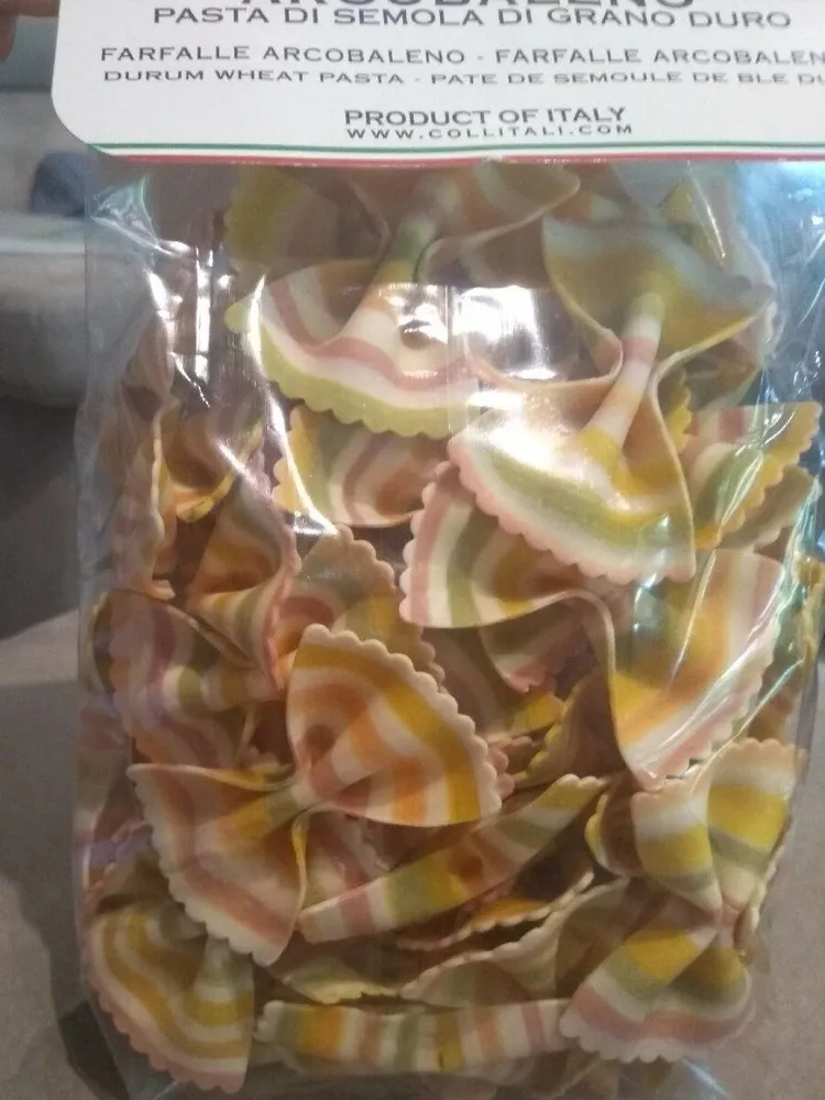 Farfalle arcobaleno