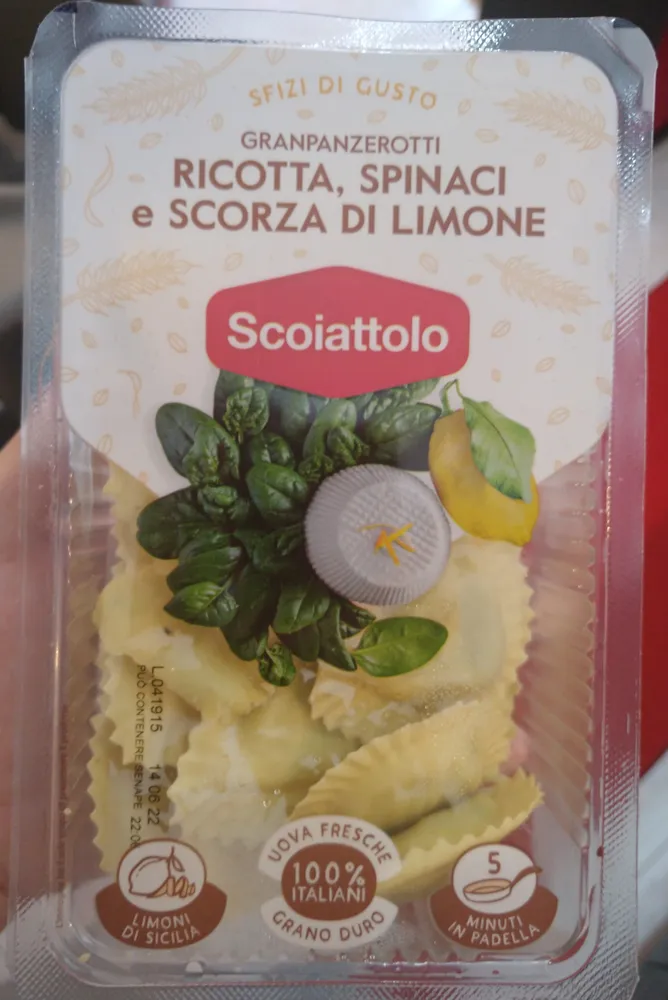 Granpanzerotti ricotta spinaci e scorza di limone