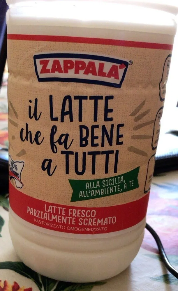 Latte fresco