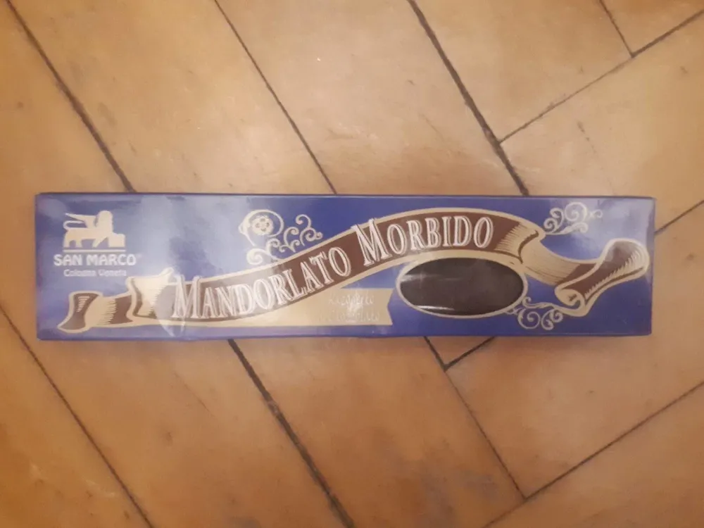Mandorlato morbido