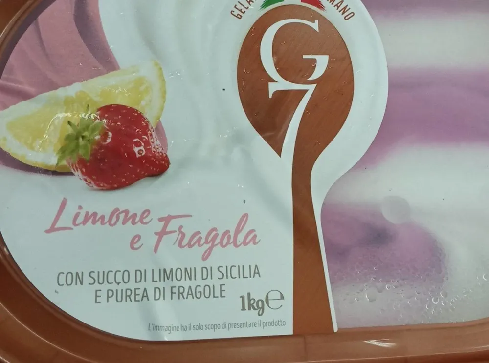 Gelato lavorato a mano