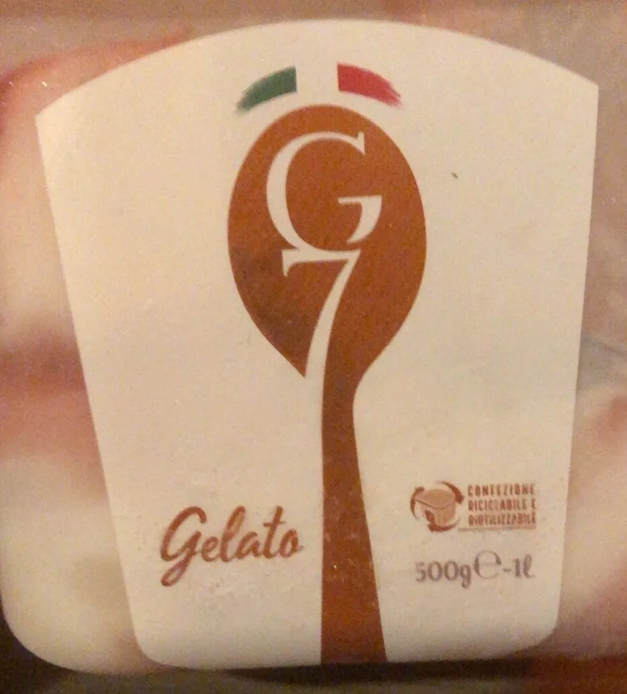 Panna con fragole