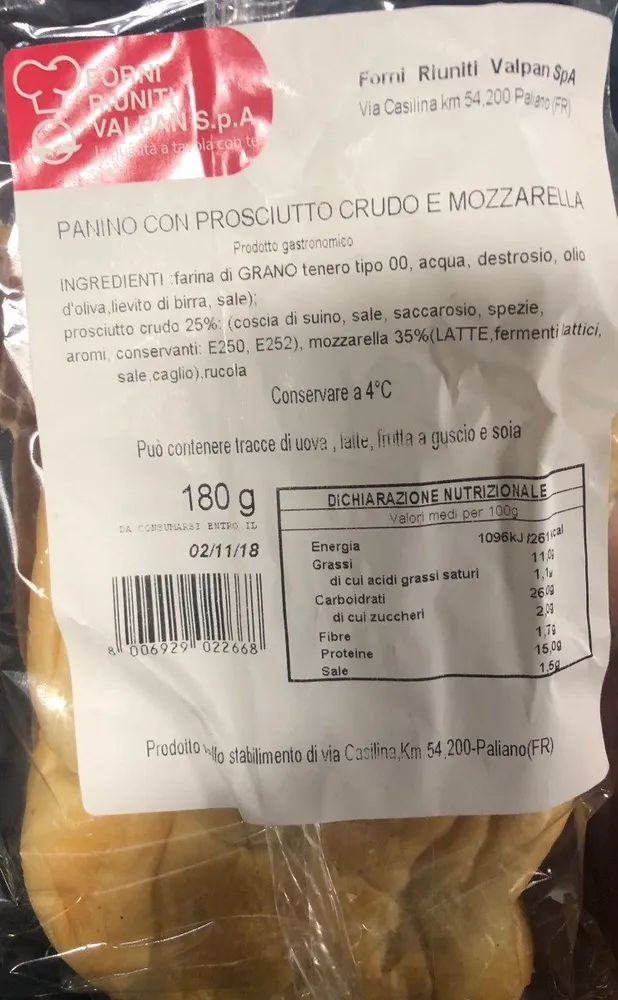 Panno con prosciutto crudo e mozzarella
