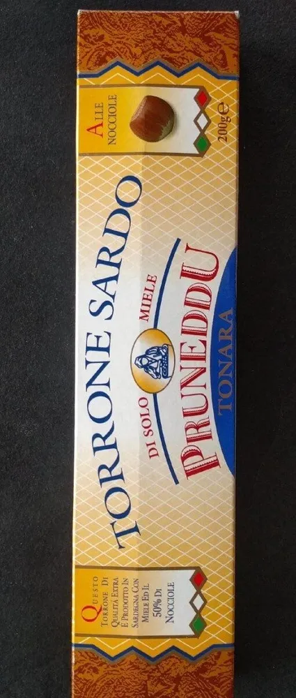 Torrone sardo alle nocciole