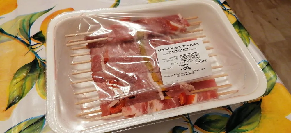 Arrosticini di suino con peperone