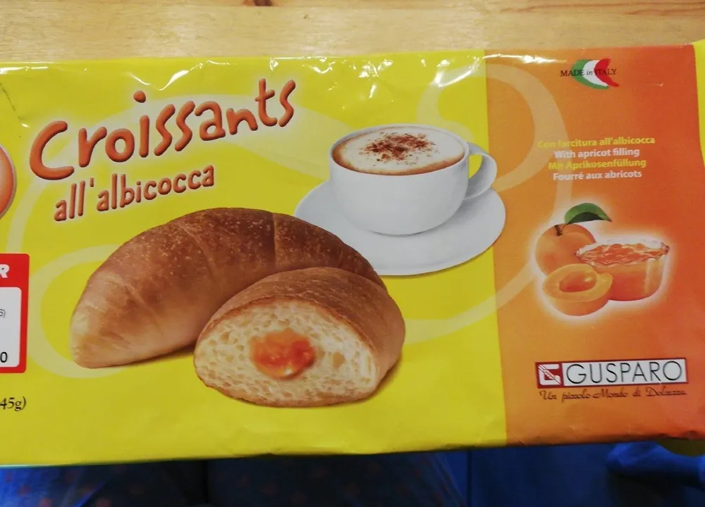 Croissant à l'abricot