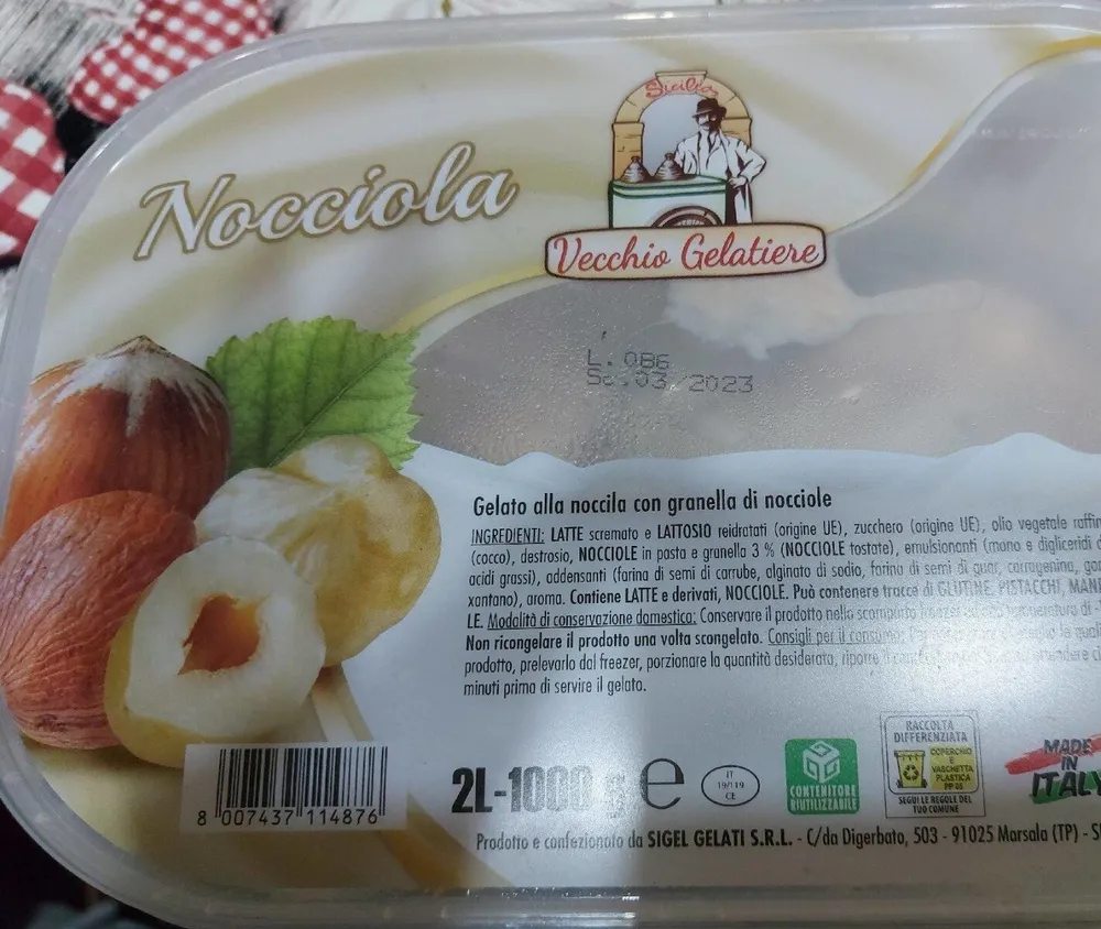 Gelato alla nocciola