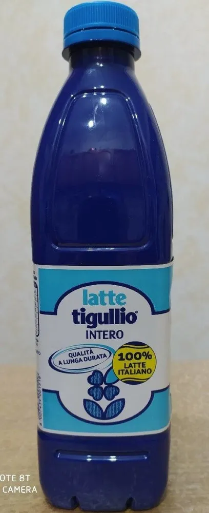 Latte intero