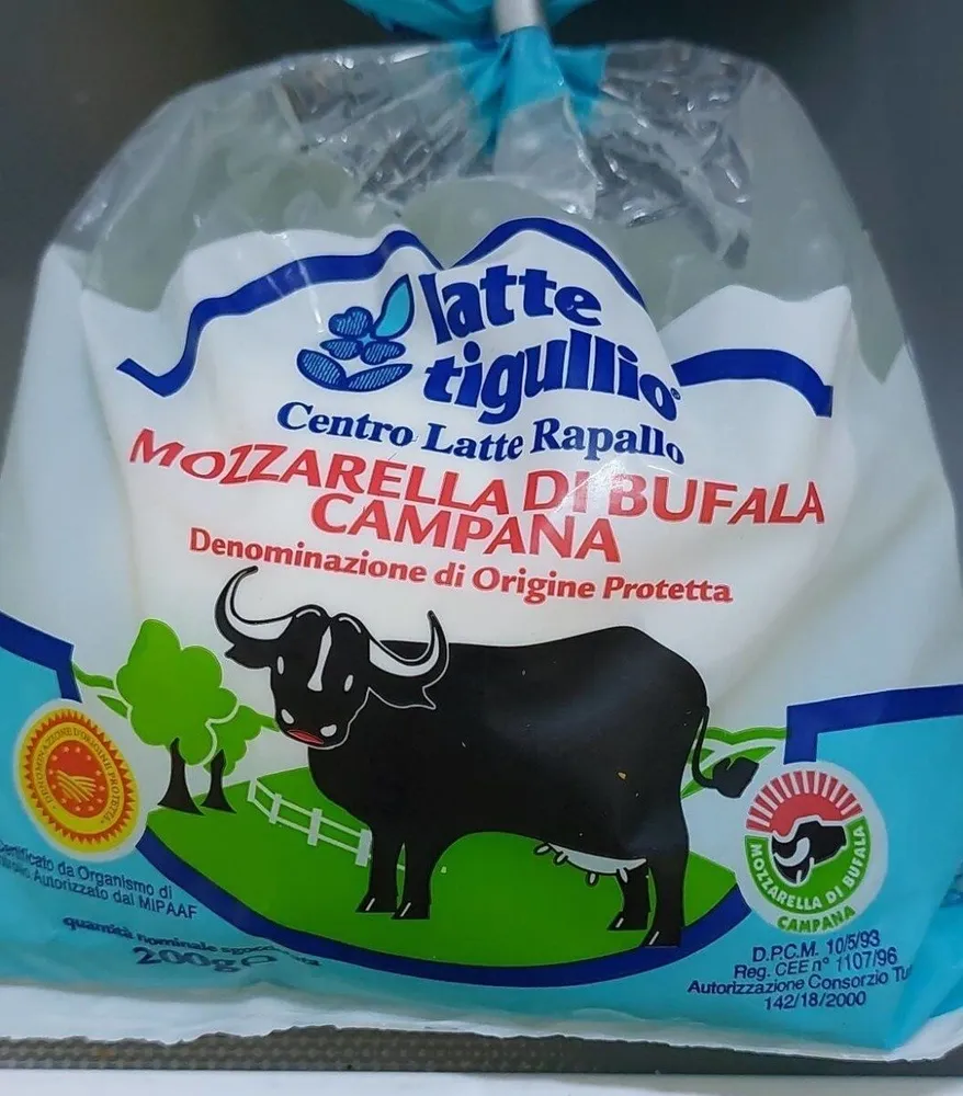 Mozzarella di bufala campana