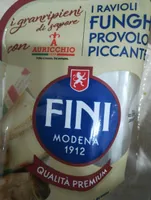 Ravioli funghi e provolone piccante