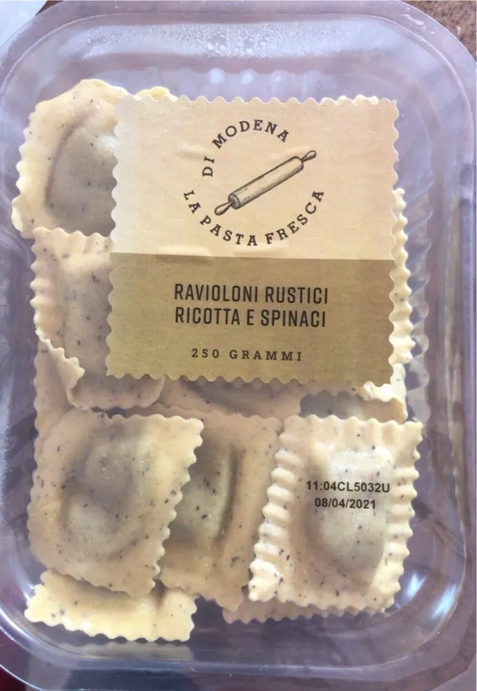Ravioli ricotta e spinaci