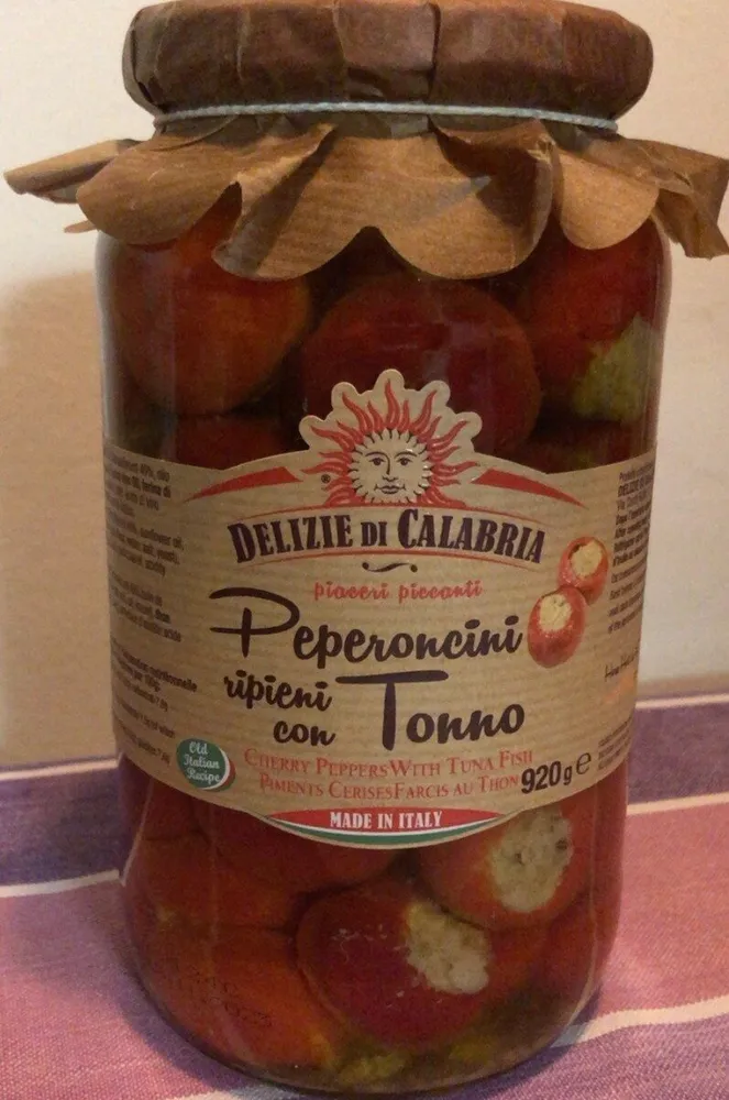 Peperoncini ripieni con tonno