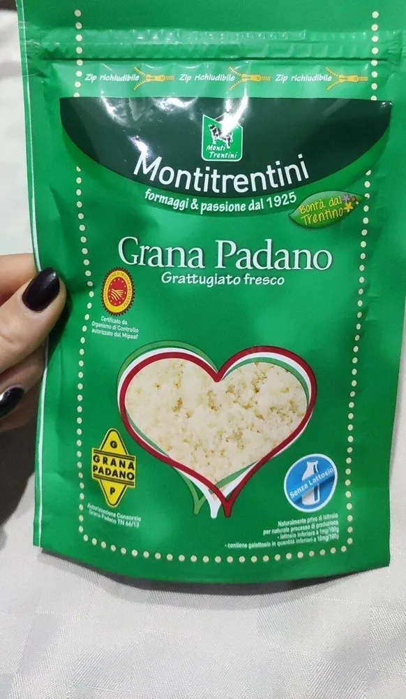 Grana Padano grattugiato fresco
