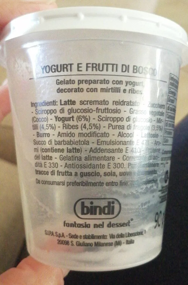 Yogurt e frutti di bosco